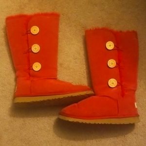 Ugg boots womens red size 8